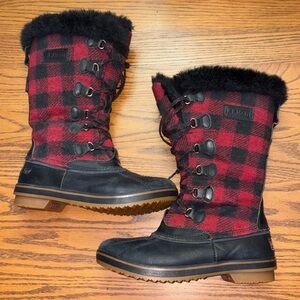 Red & Black Buffalo Plaid LL Bean Boot Moc Lace Up Winter Boots Women's 7
